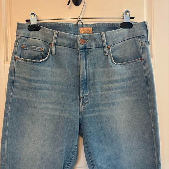 MOTHER The Looker Ankle Fray Hold My Hand Light Wash Denim Size 31 - Picture 6 of 10